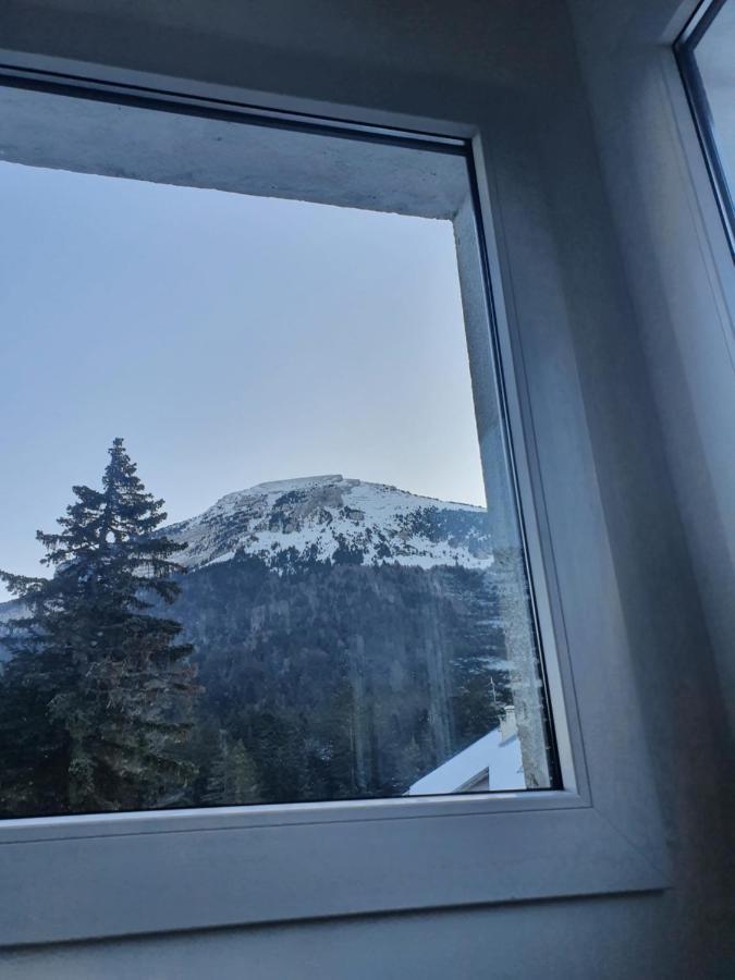 Chalet Jaune Charmant Som Sarcenas Екстер'єр фото